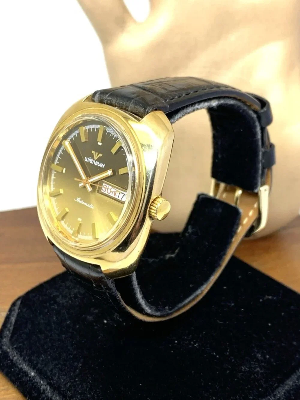 Wittnauer Men's Watch Vintage Swiss Automatic Gold Dial Day Date Leather Strap